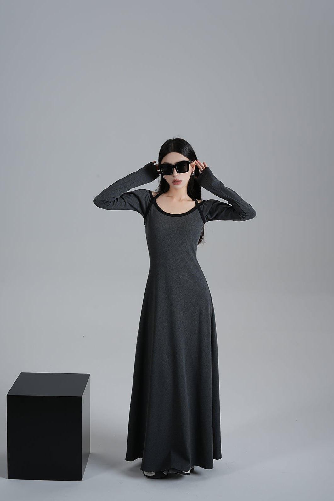Cold Shoulder Long Sleeve Contrast Trim Maxi Dress
